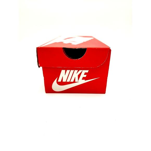 Big Kid's Nike Woodside 2 High Black/Black-Black (524872 004) Size 6c - Picture 10 of 15